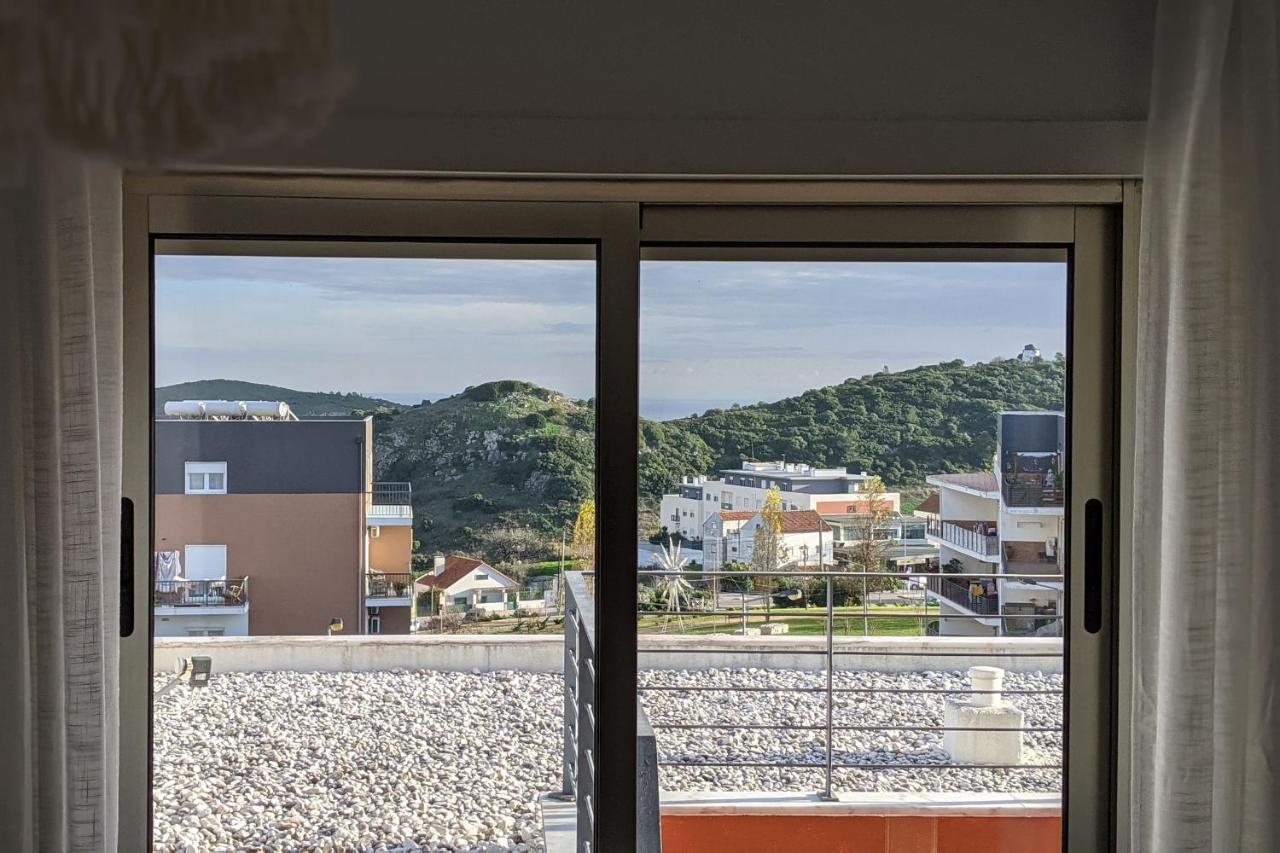Lovelystay - Sesimbra 3Bdr Apartment W/Terrace ภายนอก รูปภาพ
